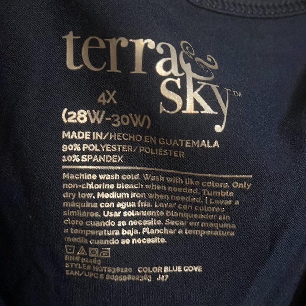 Navy adjustable Tank - Picture 2 of 3